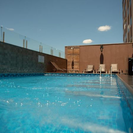 Bristol Infinity Rio Claro Hotel Екстериор снимка